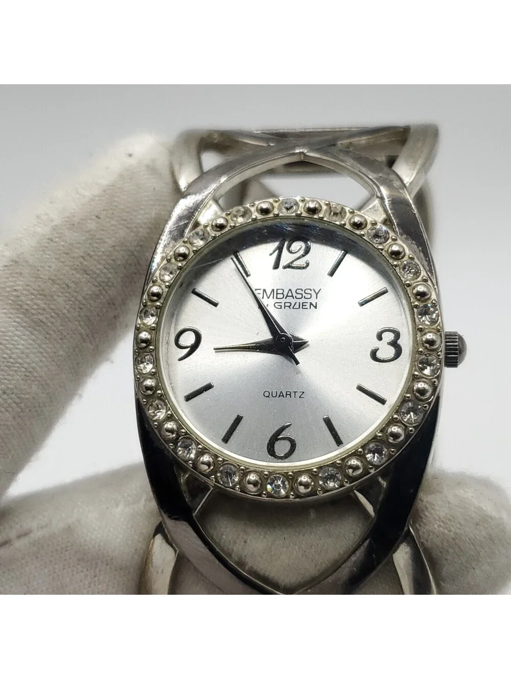 Embassy By Gruen Quartz Cuff Band Womens Watch 30mm Silver Tone New Battery